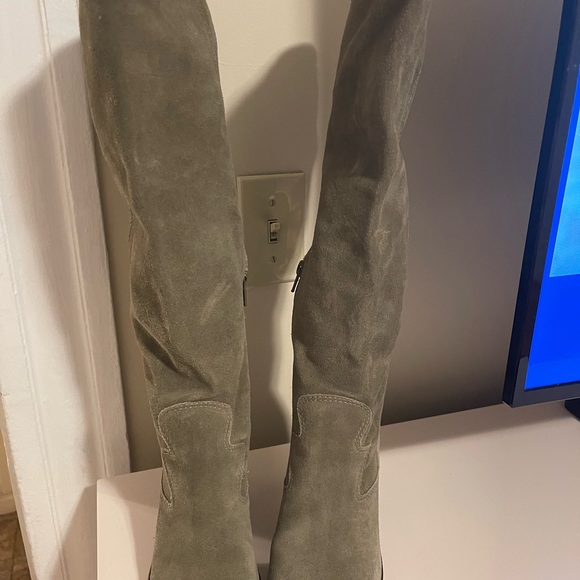 Green Suede Leather Lucky Brand Tall Boots Size 7 - Picture 4 of 12